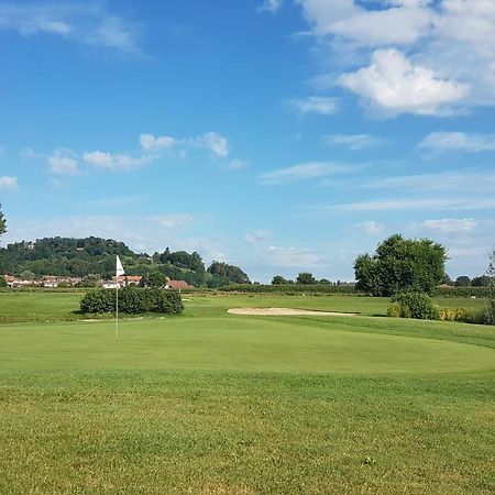 Locanda Ferro Uno, Golf Citta Di Asti Buitenkant foto