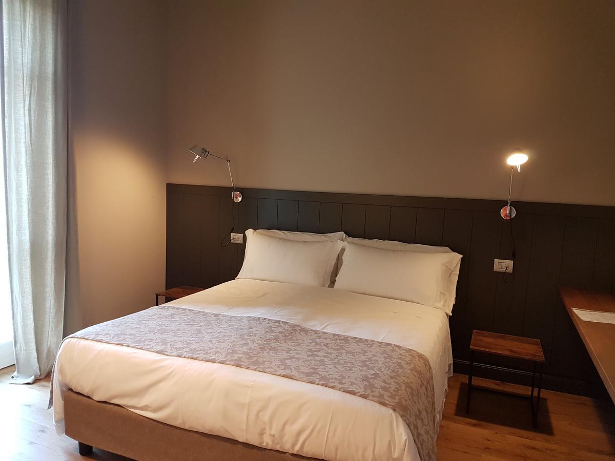 Locanda Ferro Uno, Golf Citta Di Asti Buitenkant foto